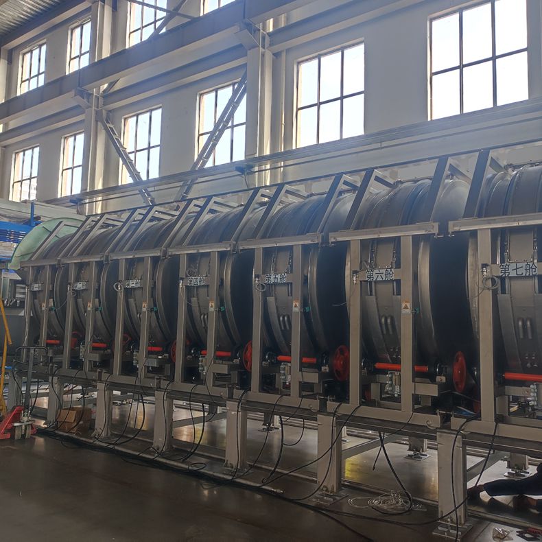 
		酒店医疗高效率压榨式洗衣龙
		